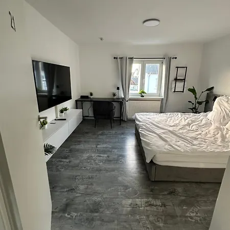 Renoviertes Zimmer Fuer 2 홈스테이 바덴바덴